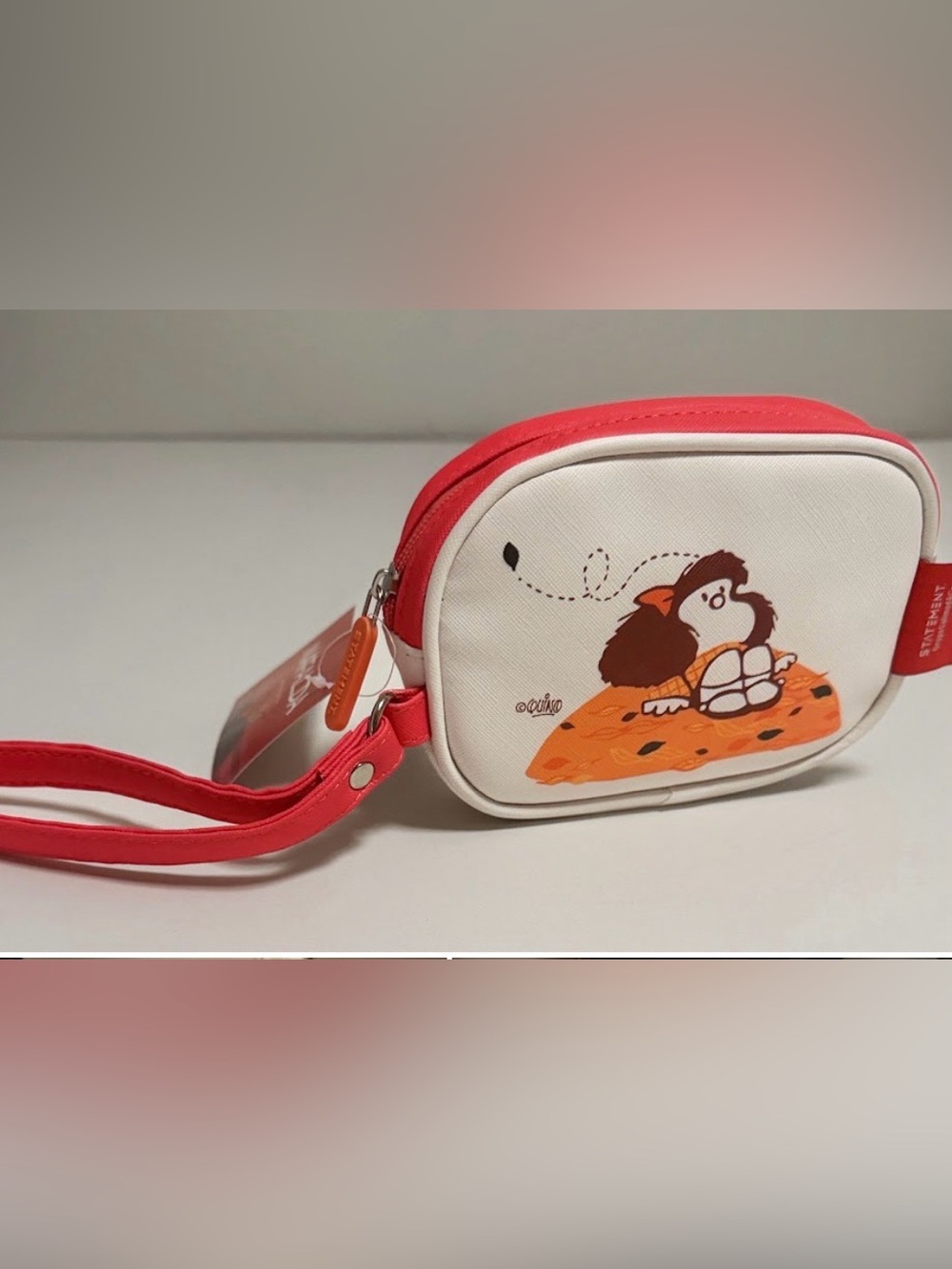 Mafalda Toiletry  bag